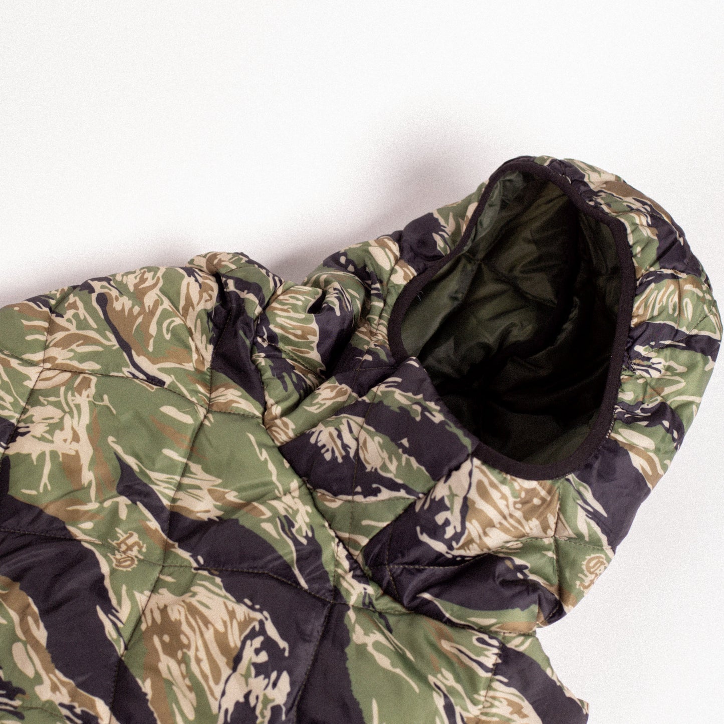 OP PONCHO -TIGER STRIPE