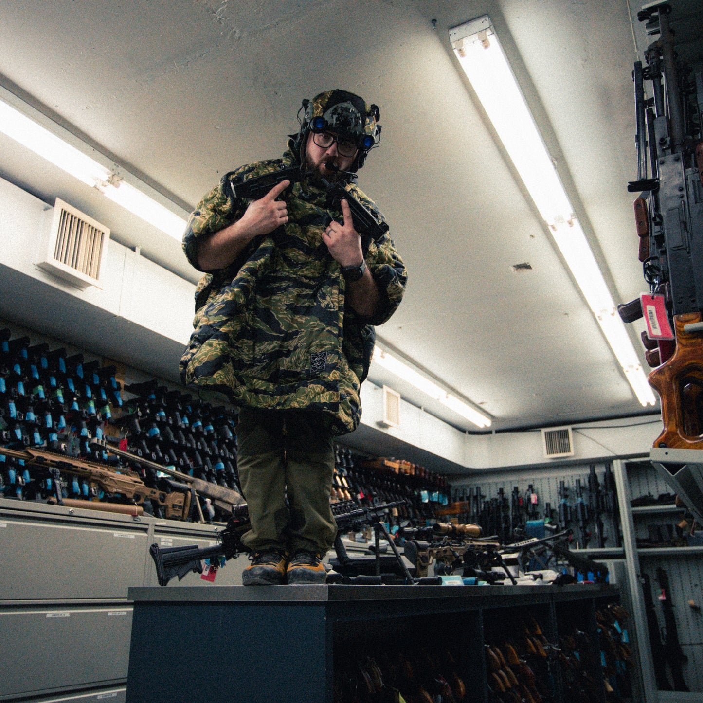 OP PONCHO -TIGER STRIPE